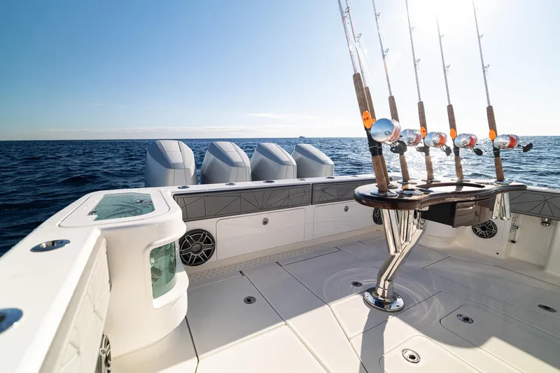 Slide: The Image of 2026 SeaVee 420Z boat with fishing rods and powerful engines on open sea. - 30