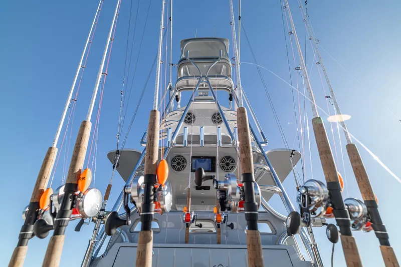 Slide: The Image of 2026 SeaVee 420Z boat radar system on open water, clear blue sky. - 83