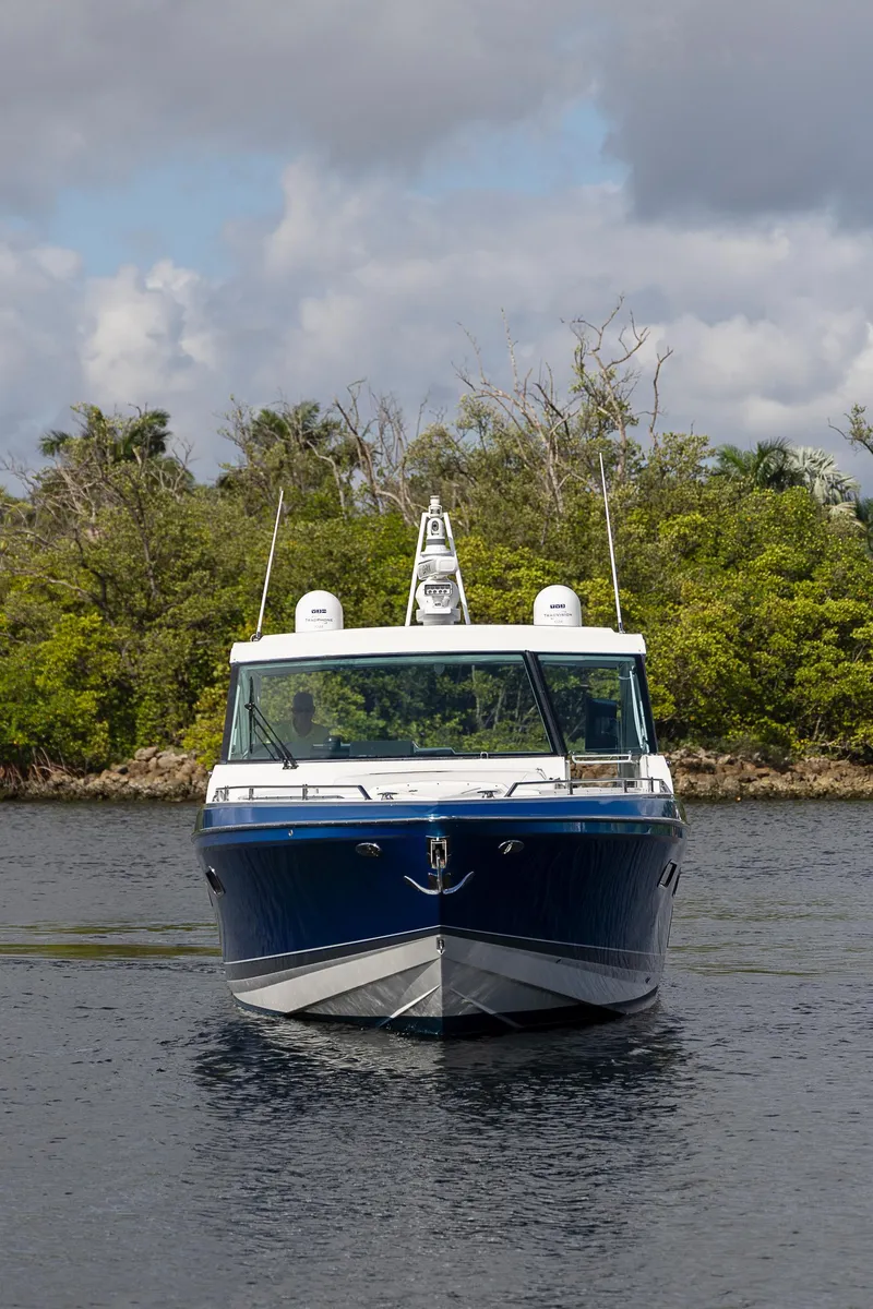 Slide: The Image of Formula 430 Super Sport Crossover 2019 - 79