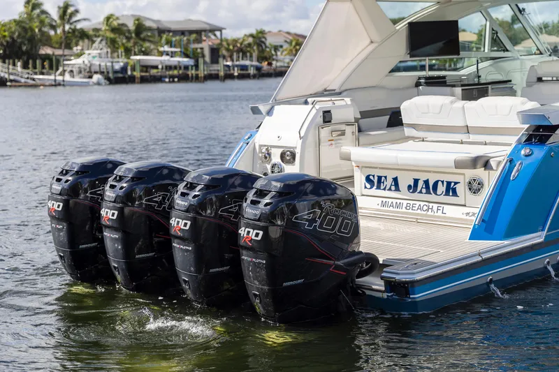 Slide: The Image of Formula 430 Super Sport Crossover 2019 - 86