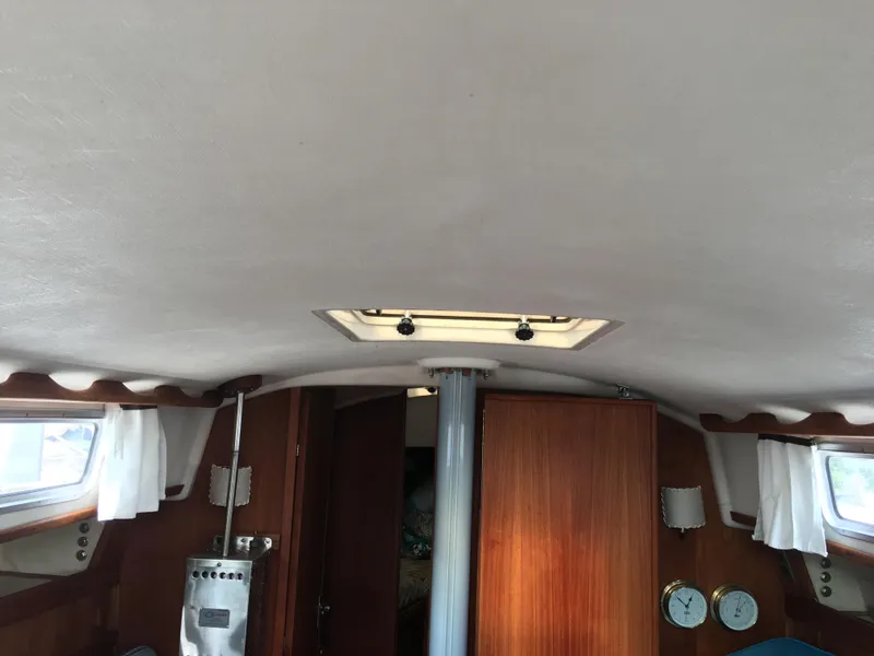 Slide: The Image of Interior of a 1980 Sabre 34 MK II yacht. - 16