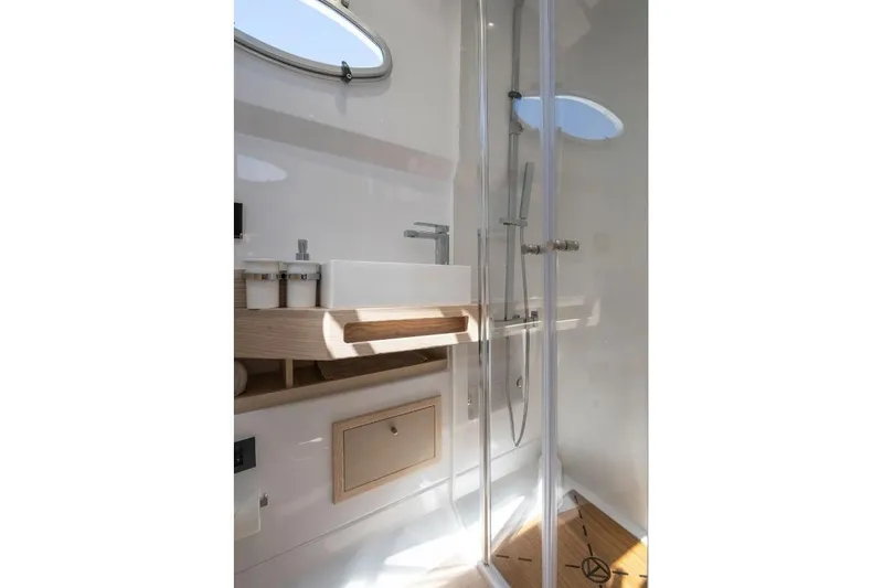 Slide: The Image of Modern bathroom in Tesoro 40 yacht model 2026. - 23