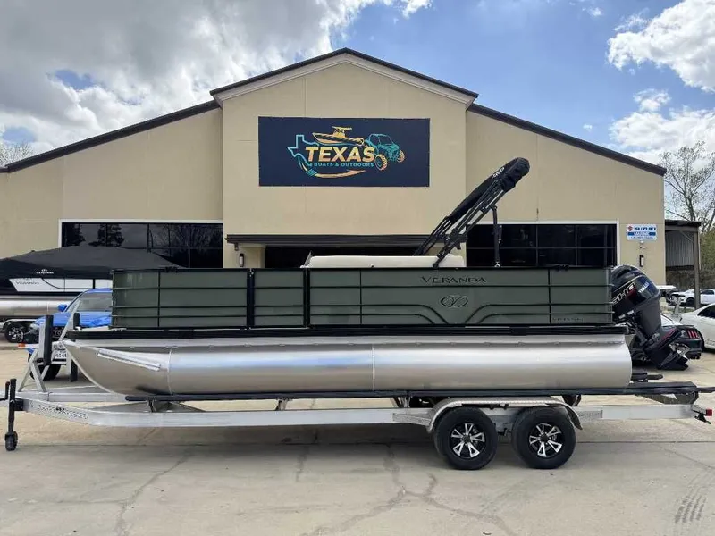 Slide: The Image of Veranda Vista 20F4 2026 - 4