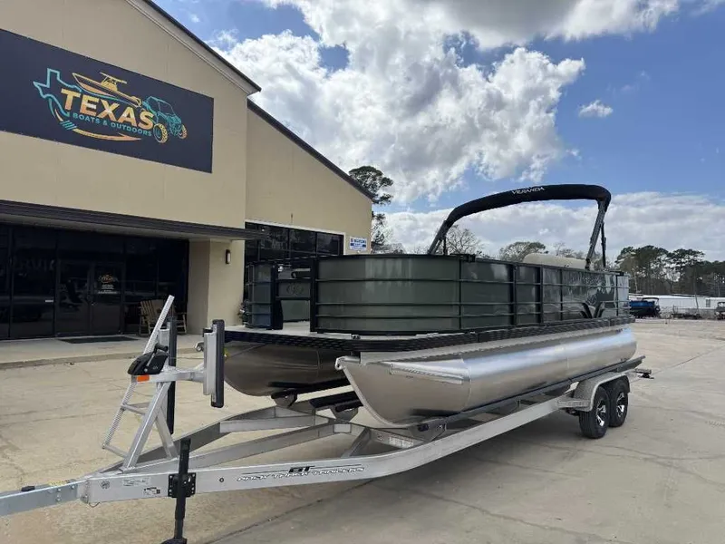 Slide: The Image of Veranda Vista 20F4 2026 - 5