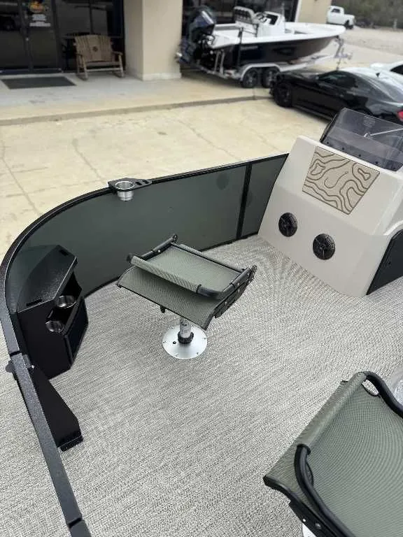 Slide: The Image of Veranda Vista 20F4 2026 - 6