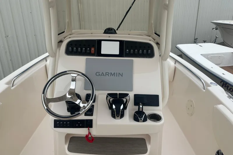 Slide: The Image of 2023 Grady-White Fisherman 257 boat console with Garmin navigation system. - 10