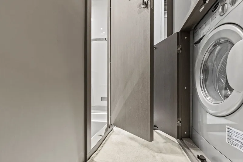 Slide: The Image of Azimut S6 2020 - 54