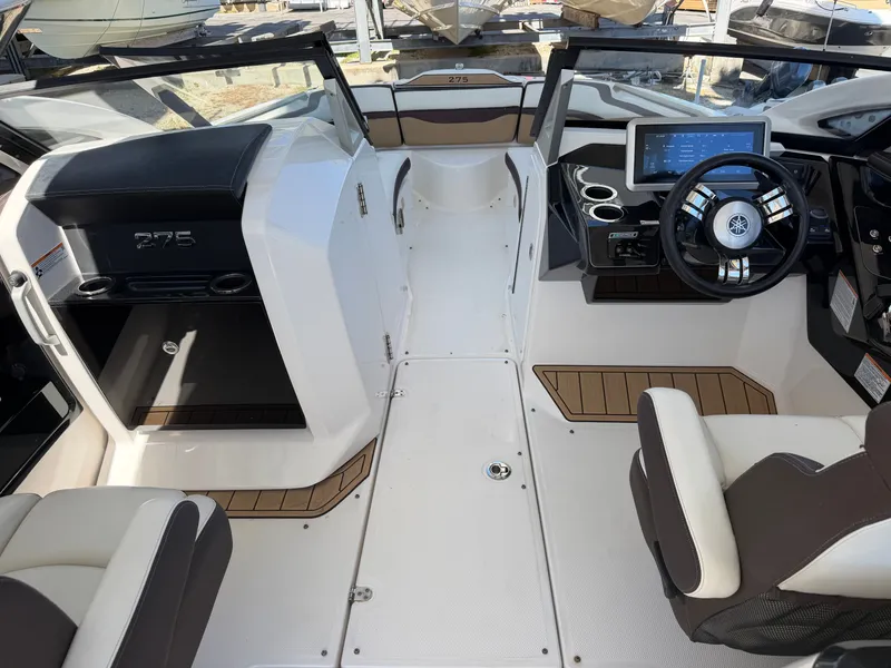 Slide: The Image of Yamaha 275SD 2022 - 13