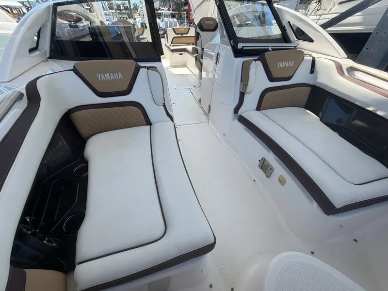 Slide: The Image of Yamaha 275SD 2022 - 15