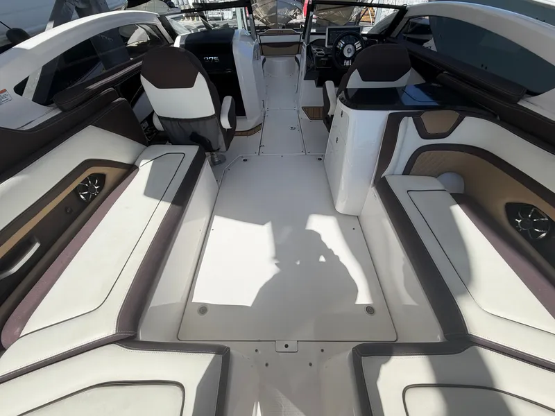 Slide: The Image of Yamaha 275SD 2022 - 20