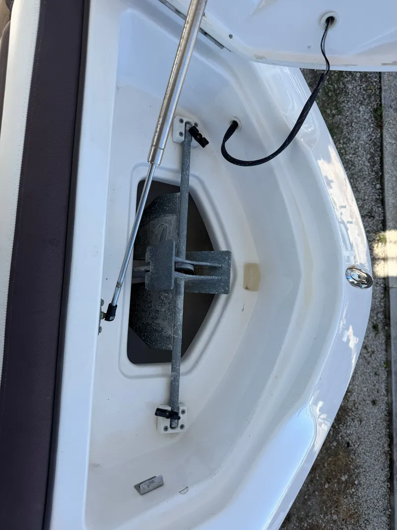 Slide: The Image of Yamaha 275SD 2022 - 28