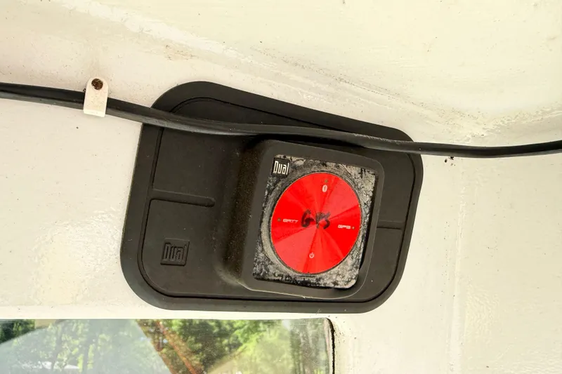 Slide: The Image of Ceiling-mounted Dual GPS device in a 2018 Custom Loon vehicle. - 22