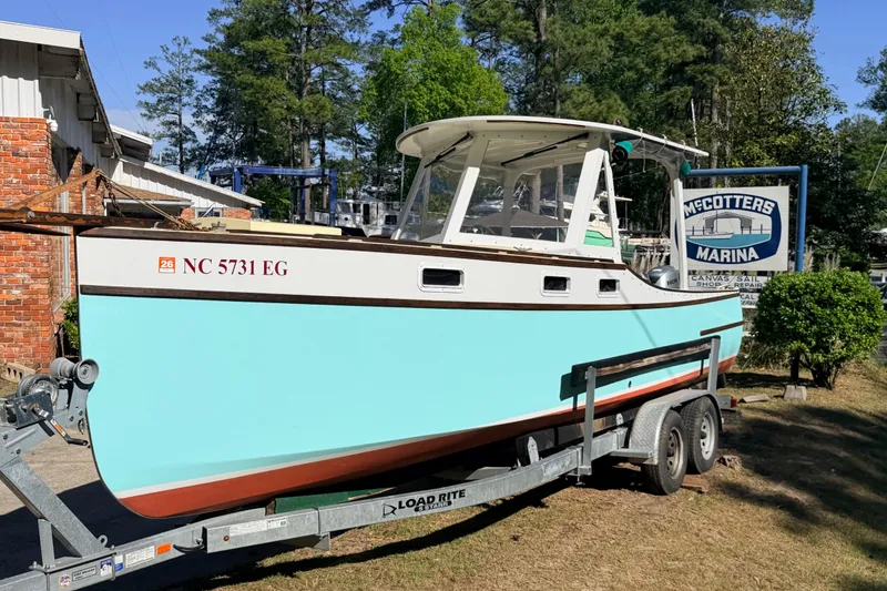 Slide: The Image of 2018 Brush Creek Yacht Loon - 5