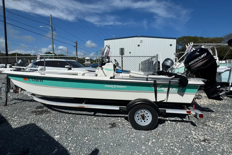 The Image of Mako Pro Skiff 17 CC 2018 - undefined