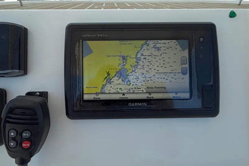 Slide: The Image of Garmin GPSMAP 741xs on 2017 Vanquish Bristol Harbor 23 CC boat dashboard. - 26