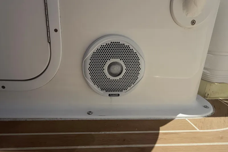 Slide: The Image of Speaker on 2017 Vanquish Bristol Harbor 23 CC boat, mounted on white panel. - 31