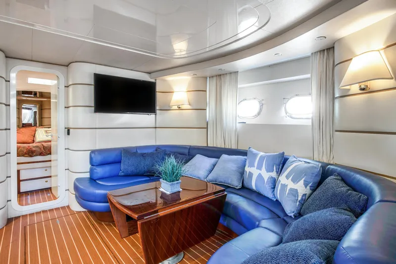 Slide: The Image of Luxurious interior of a 1998 Baia Sports Cruiser yacht. - 18