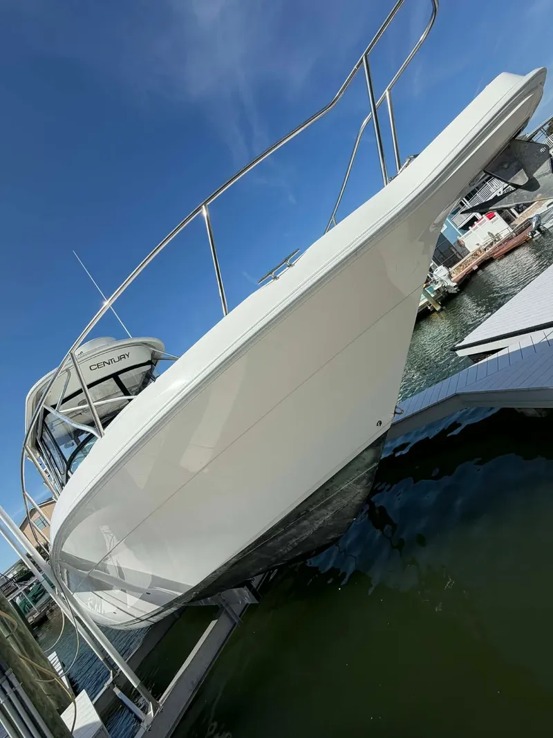 Slide: The Image of Century 3200 Walk-Around 2007 - 12