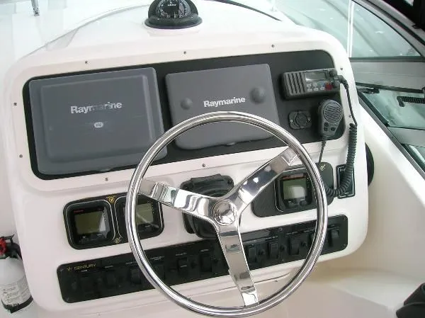 Slide: The Image of Century 3200 Walk-Around 2007 - 25