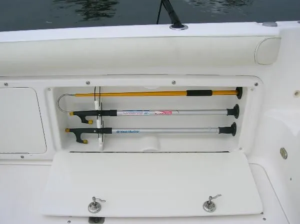 Slide: The Image of Century 3200 Walk-Around 2007 - 34