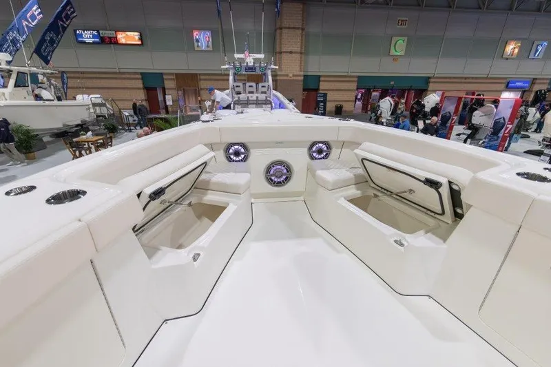 Slide: The Image of Console Lounger - 4