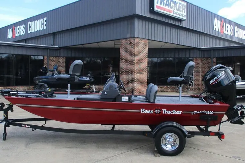 The Image of 2026 Tracker Bass Tracker Classic XL boat displayed at Anglers Choice dealership. - 1