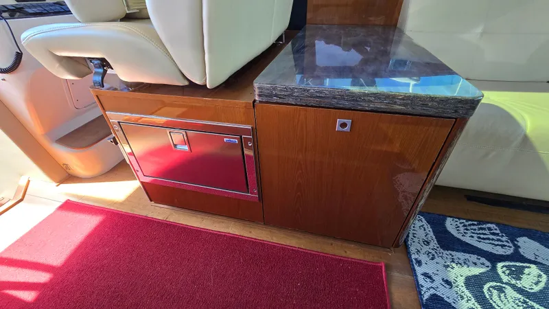 Slide: The Image of Sea Ray 470 Sundancer 2015 - 10