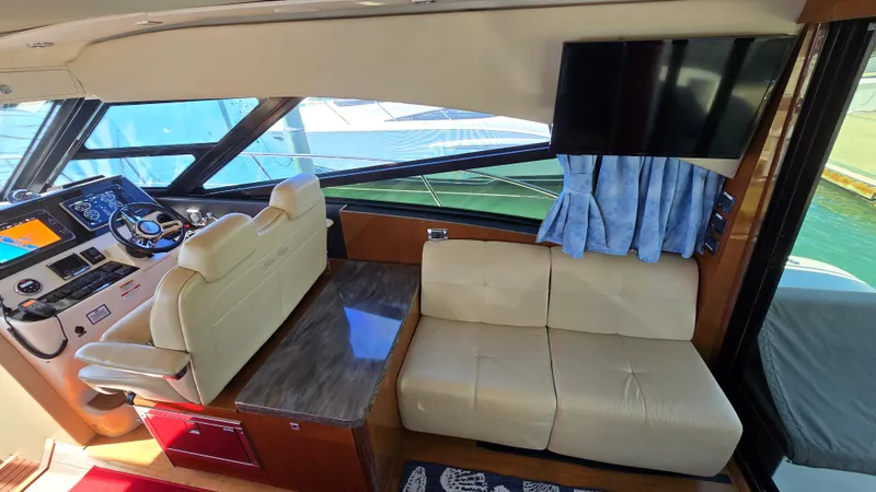 Slide: The Image of Sea Ray 470 Sundancer 2015 - 11