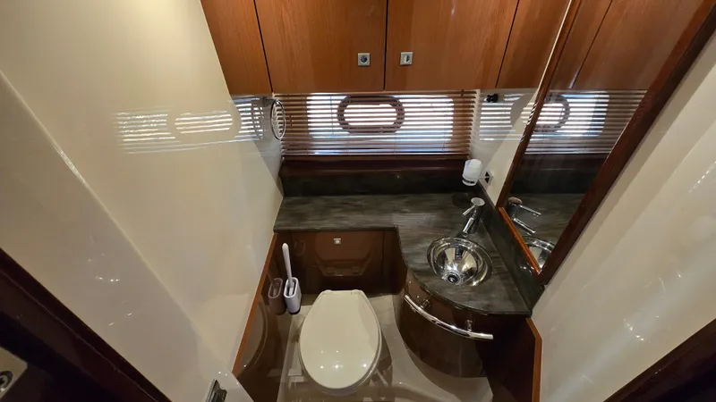 Slide: The Image of Sea Ray 470 Sundancer 2015 - 18