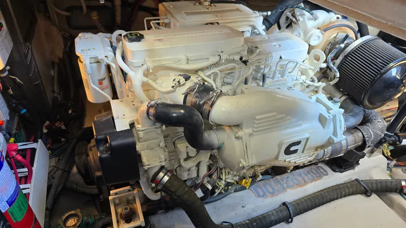 Slide: The Image of Sea Ray 470 Sundancer 2015 - 23