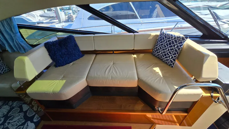 Slide: The Image of Sea Ray 470 Sundancer 2015 - 4