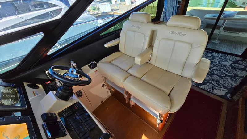 Slide: The Image of Sea Ray 470 Sundancer 2015 - 9