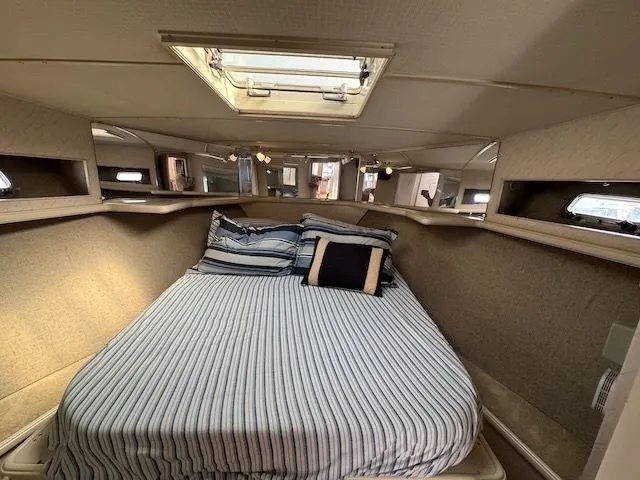 Slide: The Image of Tollycraft 34 1988 - 11