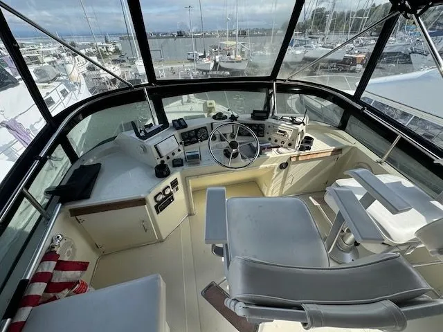 Slide: The Image of Tollycraft 34 1988 - 14