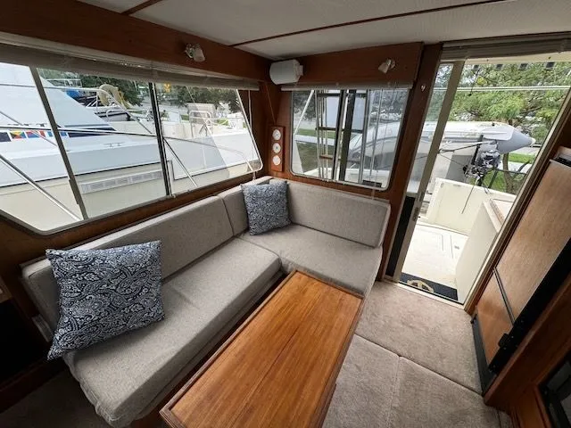 Slide: The Image of Tollycraft 34 1988 - 2