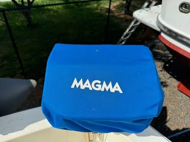 Slide: The Image of Tollycraft 34 1988 - 22