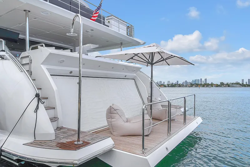 Slide: The Image of Azimut Grande 30M 2017 - 104