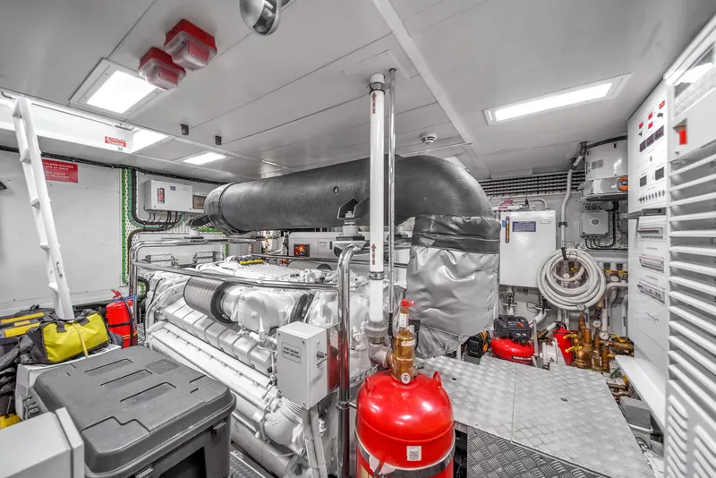 Slide: The Image of Azimut Grande 30M 2017 - 113