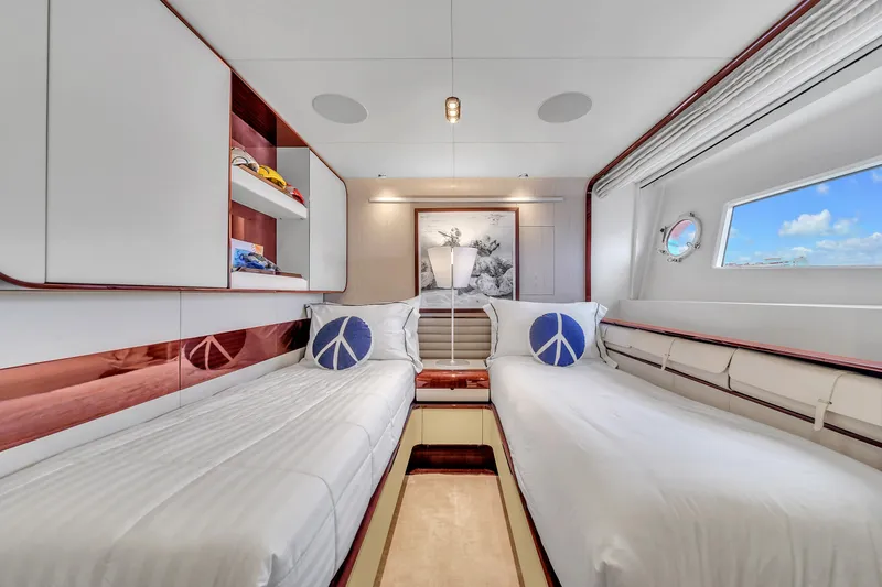 Slide: The Image of Azimut Grande 30M 2017 - 68