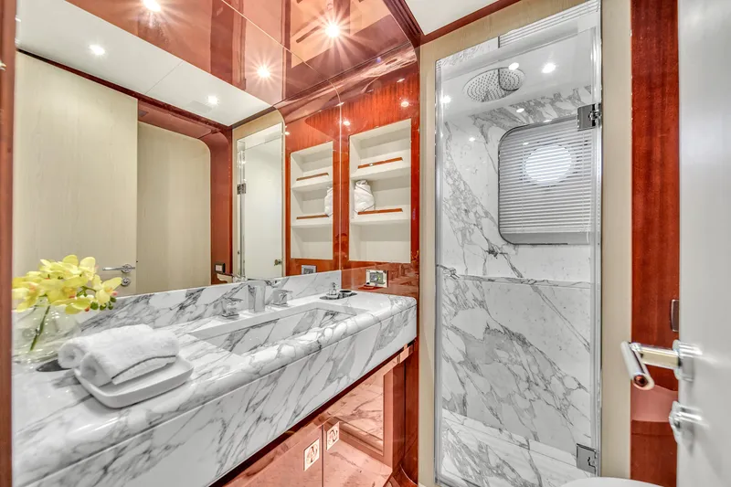 Slide: The Image of Azimut Grande 30M 2017 - 78