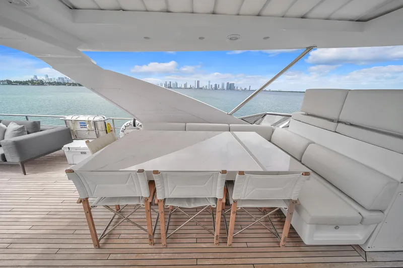 Slide: The Image of Azimut Grande 30M 2017 - 89