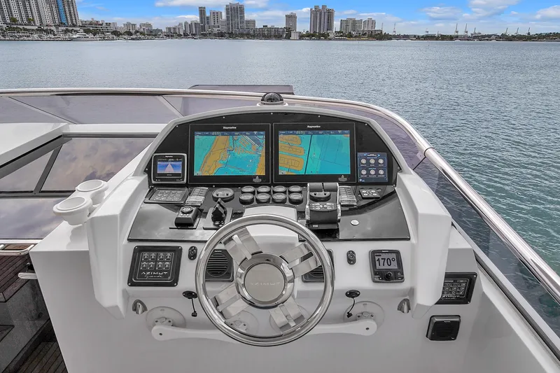 Slide: The Image of Azimut Grande 30M 2017 - 94