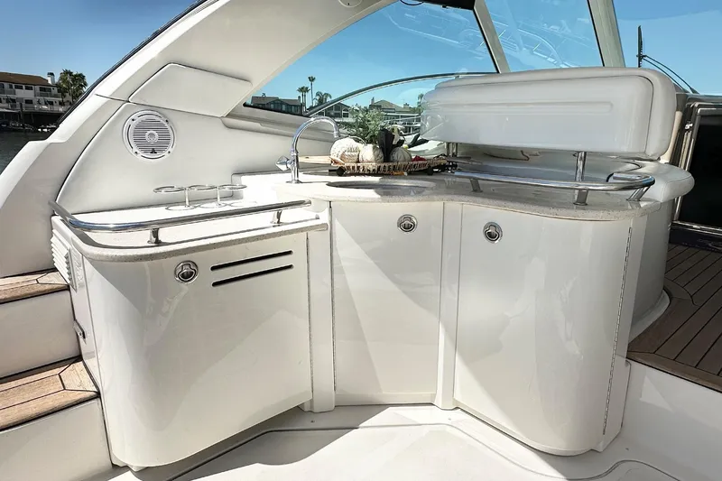 Slide: The Image of Luxurious kitchen on the 2008 Sea Ray 48 Sundancer yacht. - 10