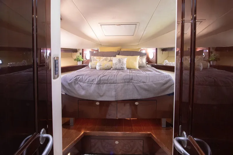 Slide: The Image of Luxurious bedroom in 2008 Sea Ray 48 Sundancer yacht model. - 28