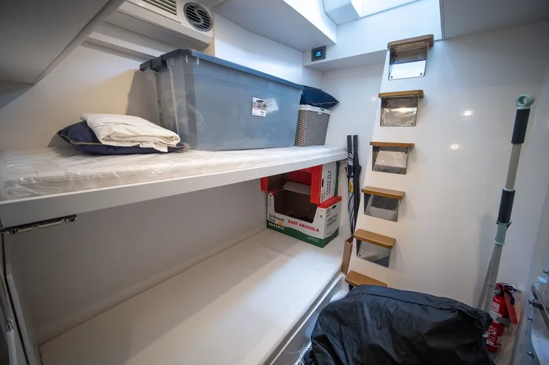 Slide: The Image of Schaefer 660 2021 - 26