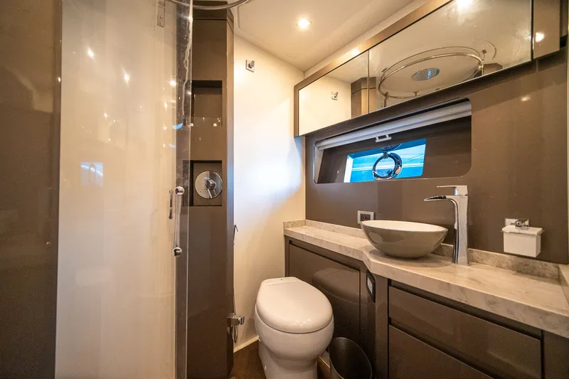 Slide: The Image of Schaefer 660 2021 - 41