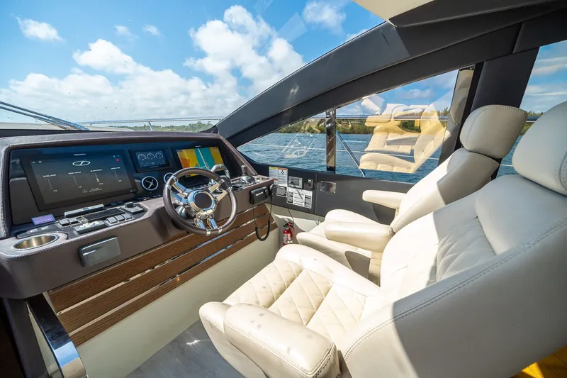 Slide: The Image of Schaefer 660 2021 - 63