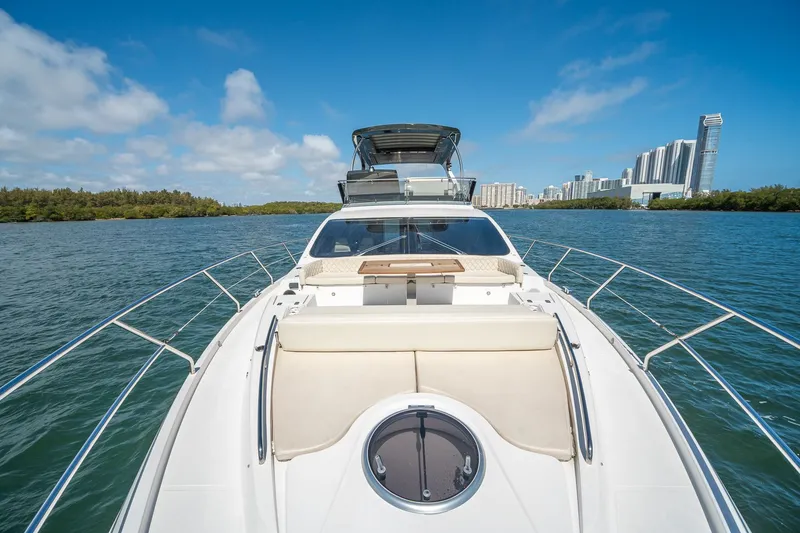 Slide: The Image of Schaefer 660 2021 - 95