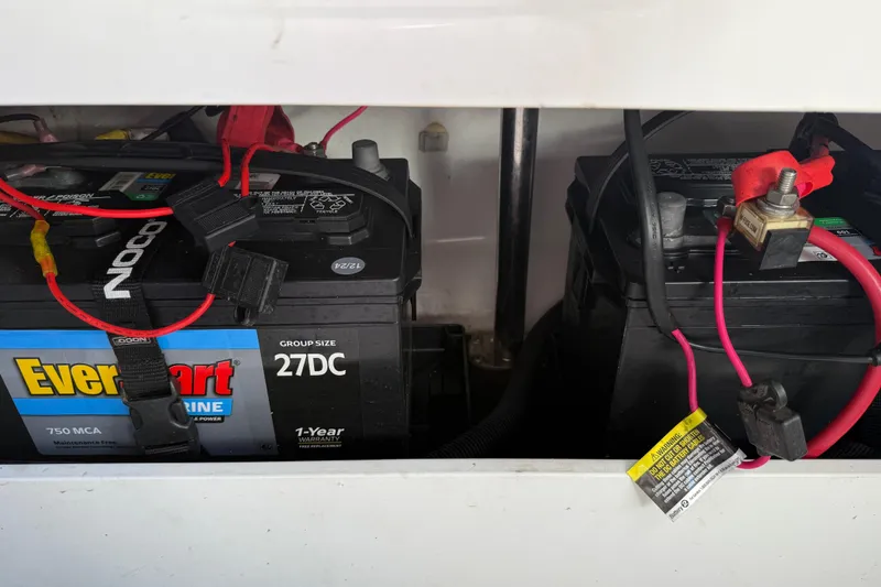Slide: The Image of Batteries in a 2019 Blackfin 242 CC boat, featuring EverStart Marine Group Size 27DC. - 51