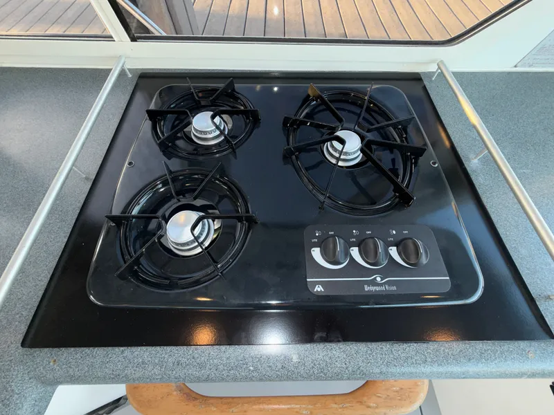 Slide: The Image of True North 38 2002 - 16